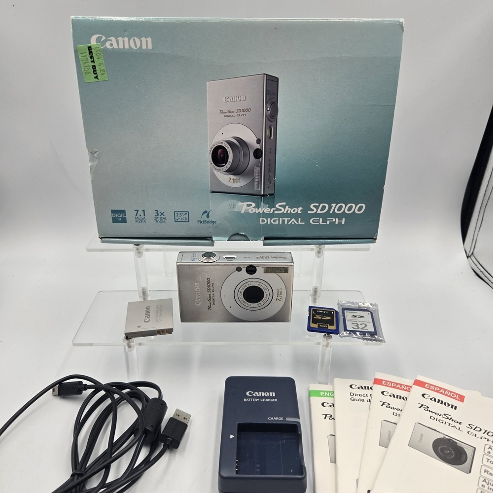 RARE Canon PowerShot SD1000 Digital ELPH 7.1MP Camera Silver Bundle With Box